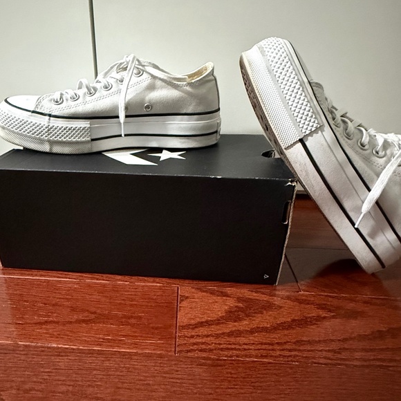 Converse 6.5 Platform - Picture 1 of 10